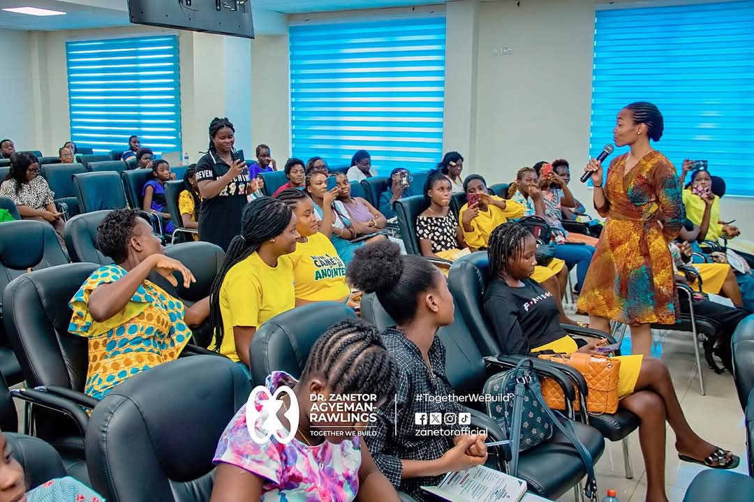 Dr. Zanetor Agyemang- Rawlings speaking to students at UNiMAC .
