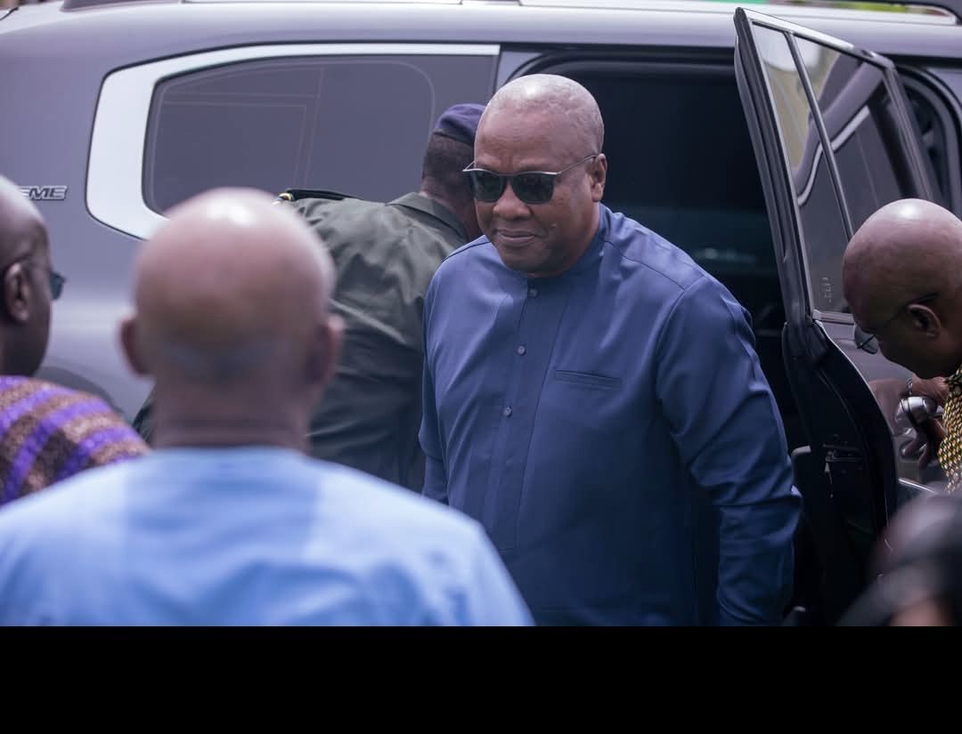 President Mahama arrives at Second Kwahu Business Forum in style.