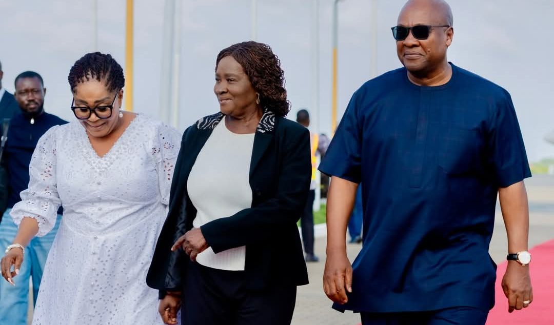 President Mahama (R) has welcomed the Vice President, Prof. Naana Jane Opoku Agyemang (M) at the airport, on arrival from treatment abroad. He was accompanied by the First Lady, Mrs. Lordina Mahama(L) and other officials.