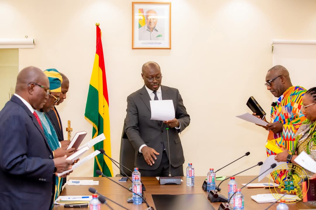 The Minster of Finance, Dr. Ato Forson has inaugurated the new Board of Trustees of the Social Security and National Insurance Trust (SSNIT).