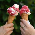 Most people in Germany allow themselves an ice cream every now and then. The price range for ice cream parlors is wide - depending on the region.
