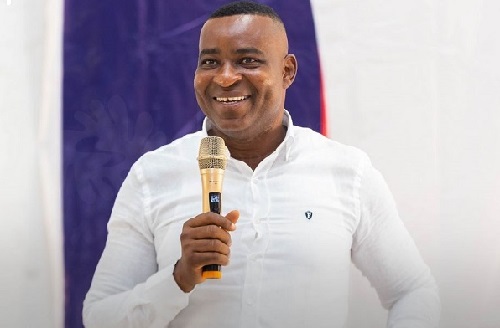 The Ashanti Regional Chairman of the NPP Bernard Antwi Boasiako has withdrawn his application praying for an order of the High Court to review the bail conditions imposed by the Economic and Organised Crime Office, EOCO.