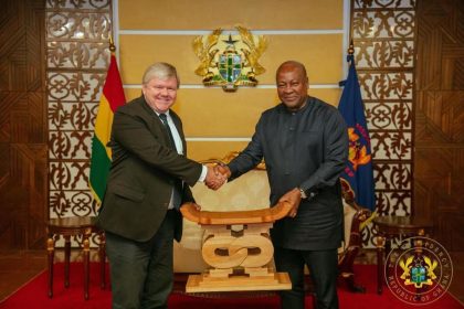 Denmark Ambassador to Accra, Ghana Tom Norring end duty tour. Bids President Mahama farewell.