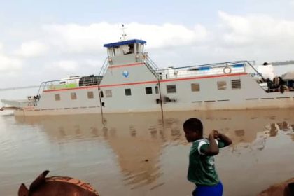  The River Oti Ferry has resumed operations after a brief period of repairs, bringing much needed relief to hundreds of stranded vehicles and passengers in the Krachi East Municipality.  