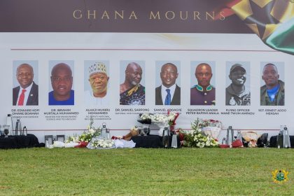 Dr. Omane Boamah, Dr. Murtala Mohammed and six others involved in crash-Government declares 3days mourning.