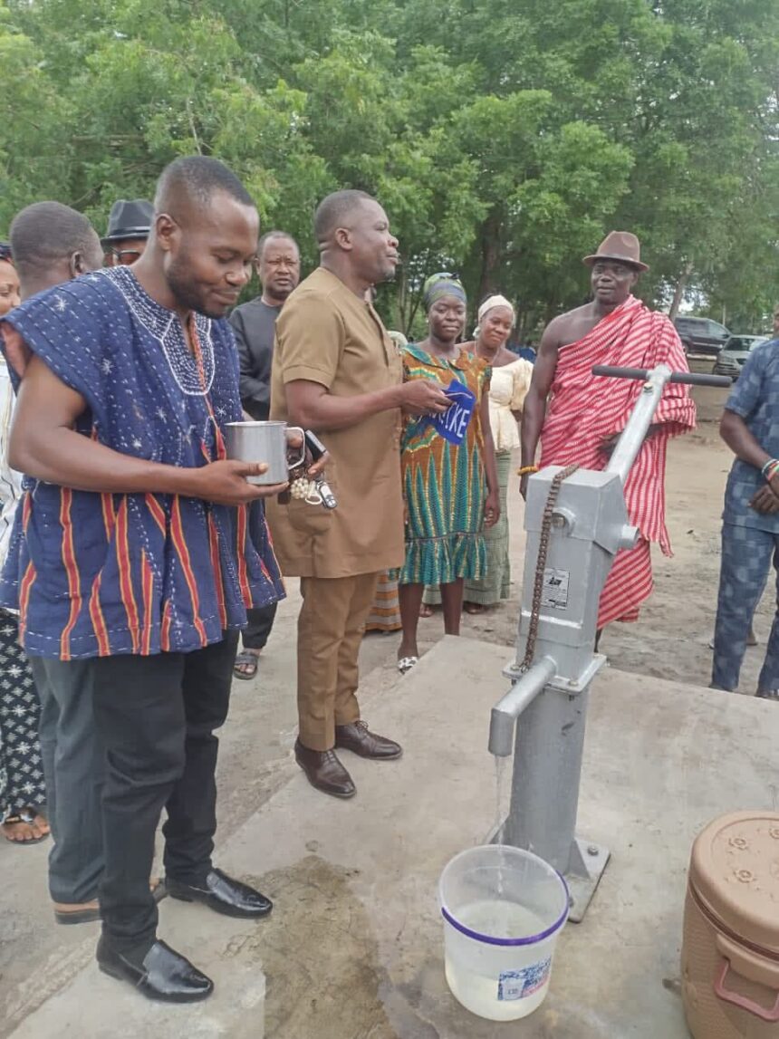 MCE for Ketu North, Rev. Martin Amenaki commissions borehole for Dunyokorpe in Afife.