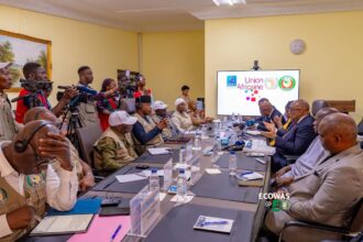H.E. Prof. Yemi Osinbajo, accompanied by his deputy H.E. Baboucarr Blaise Ismaïla