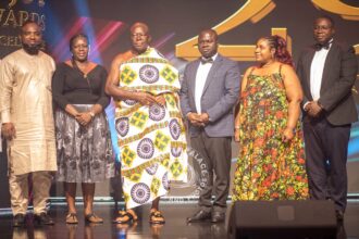 Rebecca Ekpe, GJA Vice President (Second from right), with GJA President, Albert Dumfour and Asantehene, Otumfuo Osei Tutu II (in cloth).