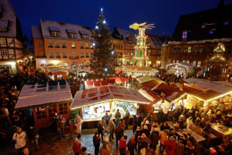 A view of the Christmas market in Quedlinburg. A poll revealed that nearly two-thirds of citizens in Germany (62%) are worried about the possibility of attacks on Christmas markets. Photo: Matthias Bein/dpa