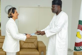 Ms Doris El Doueihy, Head of Delegation of the International Committee of the Red Cross (ICRC) in Nigeria, with President of Commission of the Economic Community of West African States (ECOWAS), H.E. Dr Omar Alieu Touray, at the ECOWAS’ headquarters in Abuja.