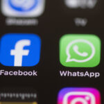 15 February 2024, Saxony, Dresden: The Facebook and WhatsApp apps are shown on the display of a smartphone. Photo: Sebastian Kahnert/dpa