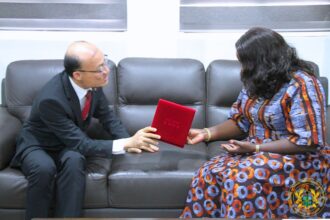 Outgoing Chinese Ambassador to Ghana, H.E. Tong Defa, pays fare well visit to Trade Minister, Madam Elizabeth Ofosu-Agyare.