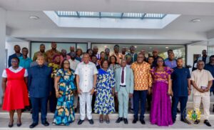 Vice President and Employment Minister engage