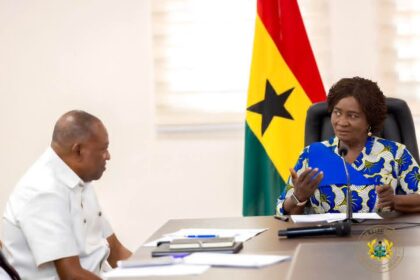 Vice President and Employment Minister engage