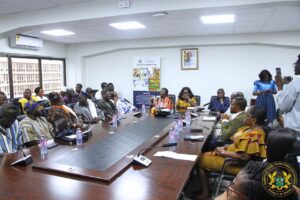 Trade and Tourism Ministers meet with Smock dealers