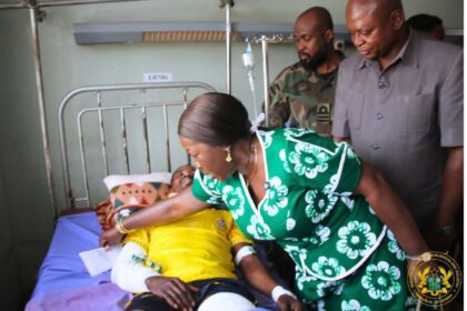 *Trade & Transport Ministers Visit Injured Traders, Pledge Year-Round Tomato Production Boost*