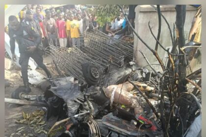 Micro crash - aircraft site at Tema