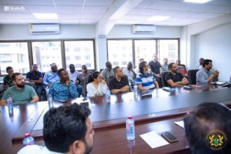 Trade Minister, Mrs. Elizabeth Ofosu Agyare hold talks with Industry players on ban on Export of Scraps