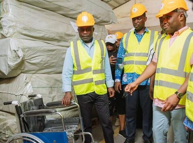 President Mahama, Health Minister, Akandor inspect delivery of medical supplies ahead of Government's Free Primary Health Care Program.