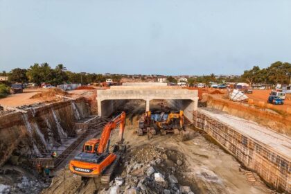 President Mahama inspects Kasoa-Winneba Road Project