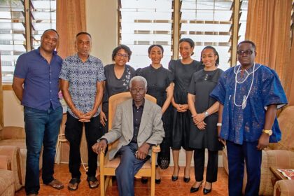 Rawlings console General Nunoo-Mensah-For Chief o Defence Staff on passing of his wife.