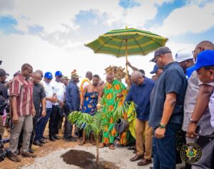 President Mahama cuts sod for Green Project in Kumasi.