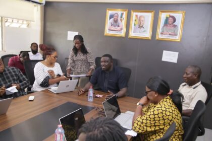 Ministry of Tourism Trains staff on contemporary tourism