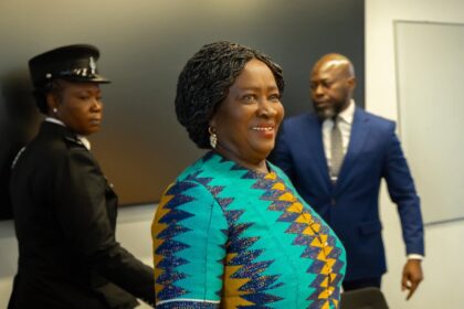 Professor Jane Naana Opoku Agyemang meets with students of University of Oxford, UK.