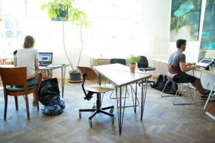 German start-up founders trending younger with 40% under 30 years old. Photo: Jörg Carstensen/dpa