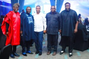 GJA President Albert Dumfour 2nd from left with flanked by Deputy CEO GTA, Abeku Santana and Elder Donkor with other dignitaries at WPFD Honours Night. 
