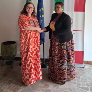 Vice President, GJA (R) with Italian Ambassador to Ghana, Her Excellency, Lawra Renalli.