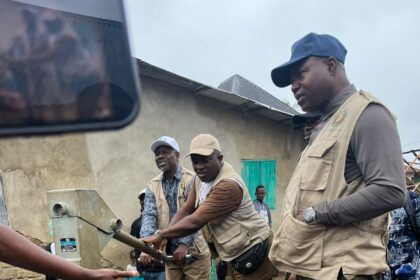 ECOWAS gives water to communities.