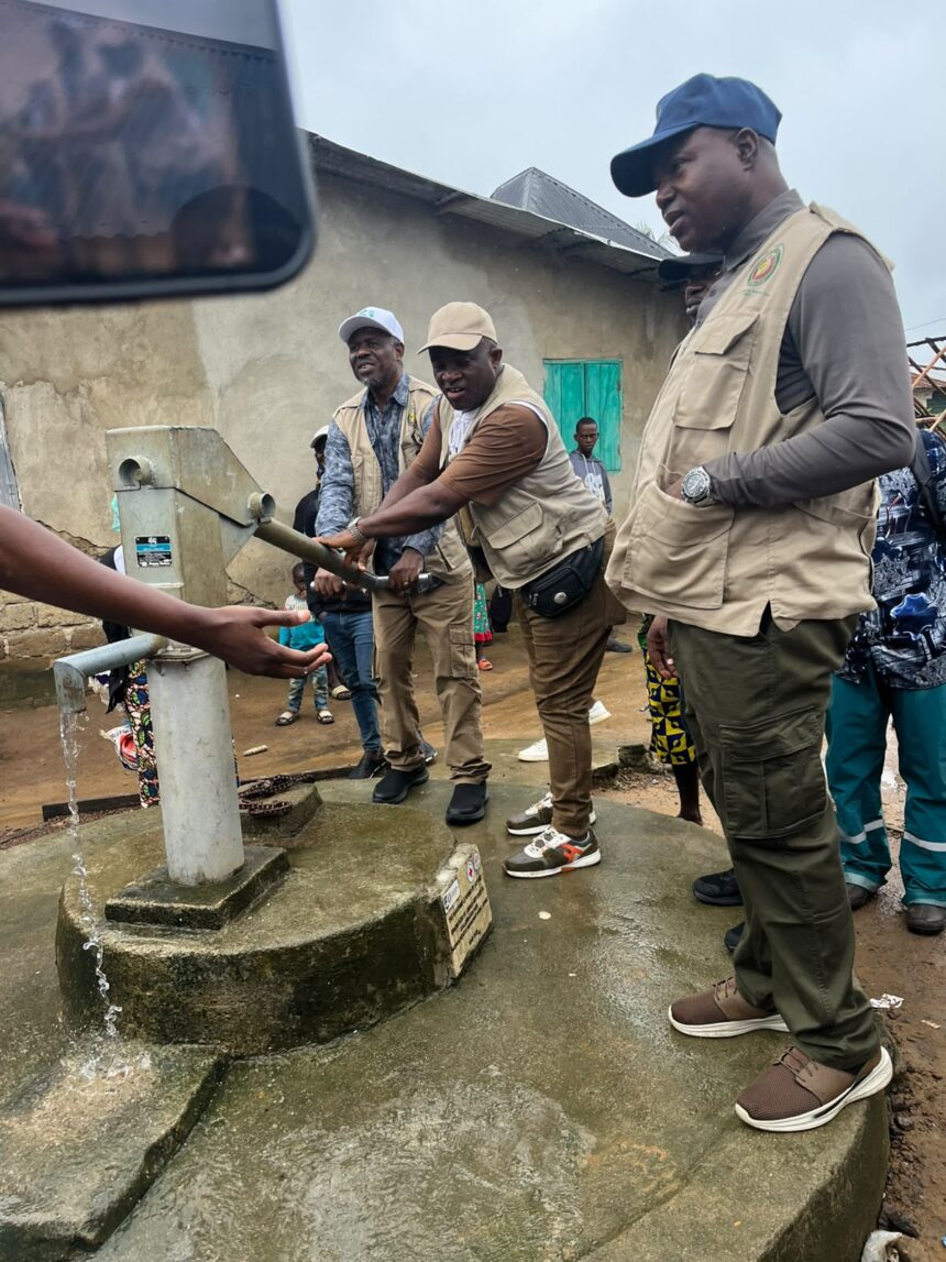ECOWAS gives water to communities.