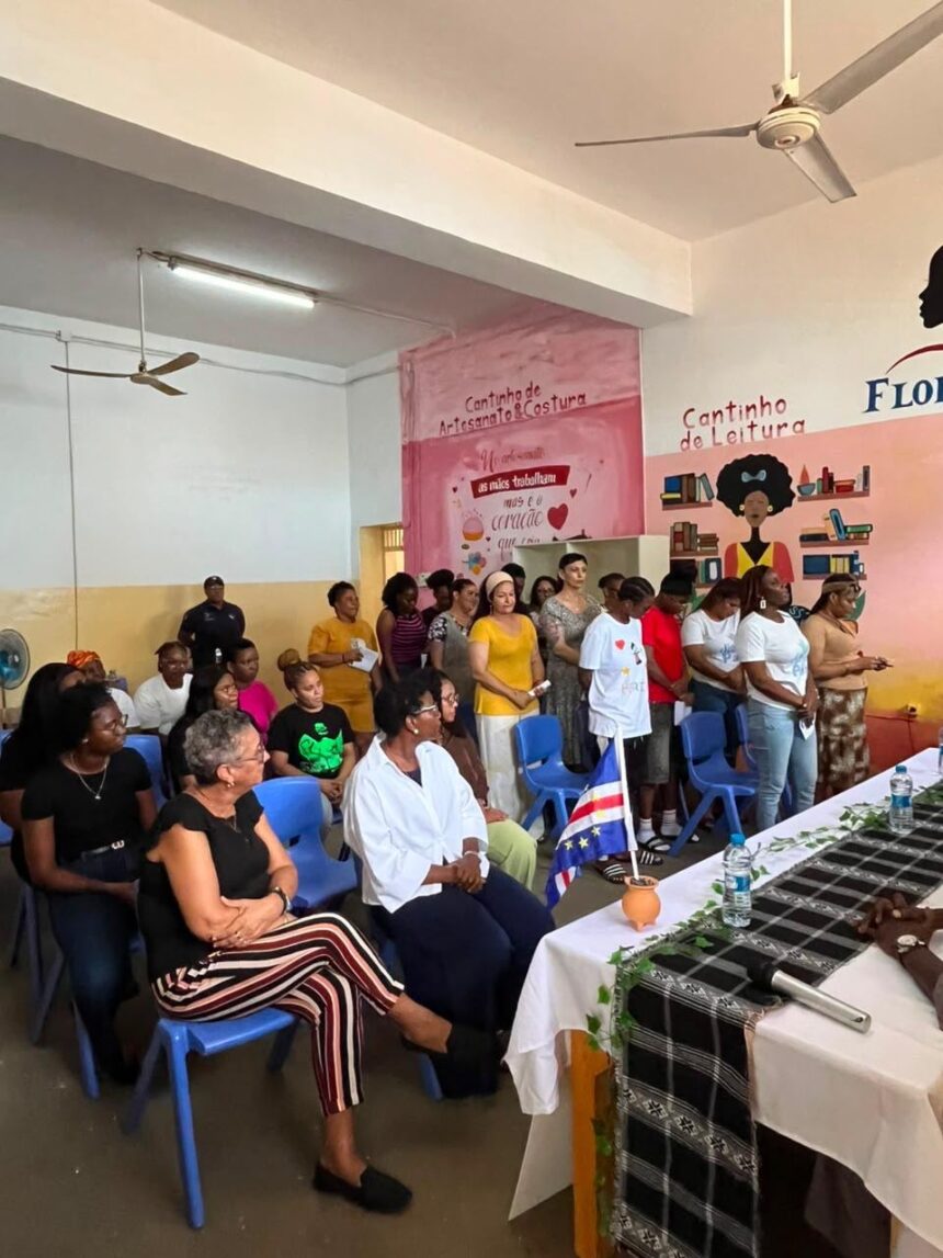 Outreach Action for women in Carbo Verde.