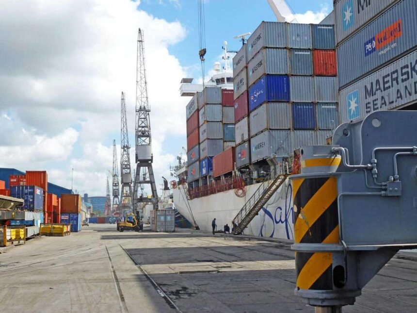 Tema Port
